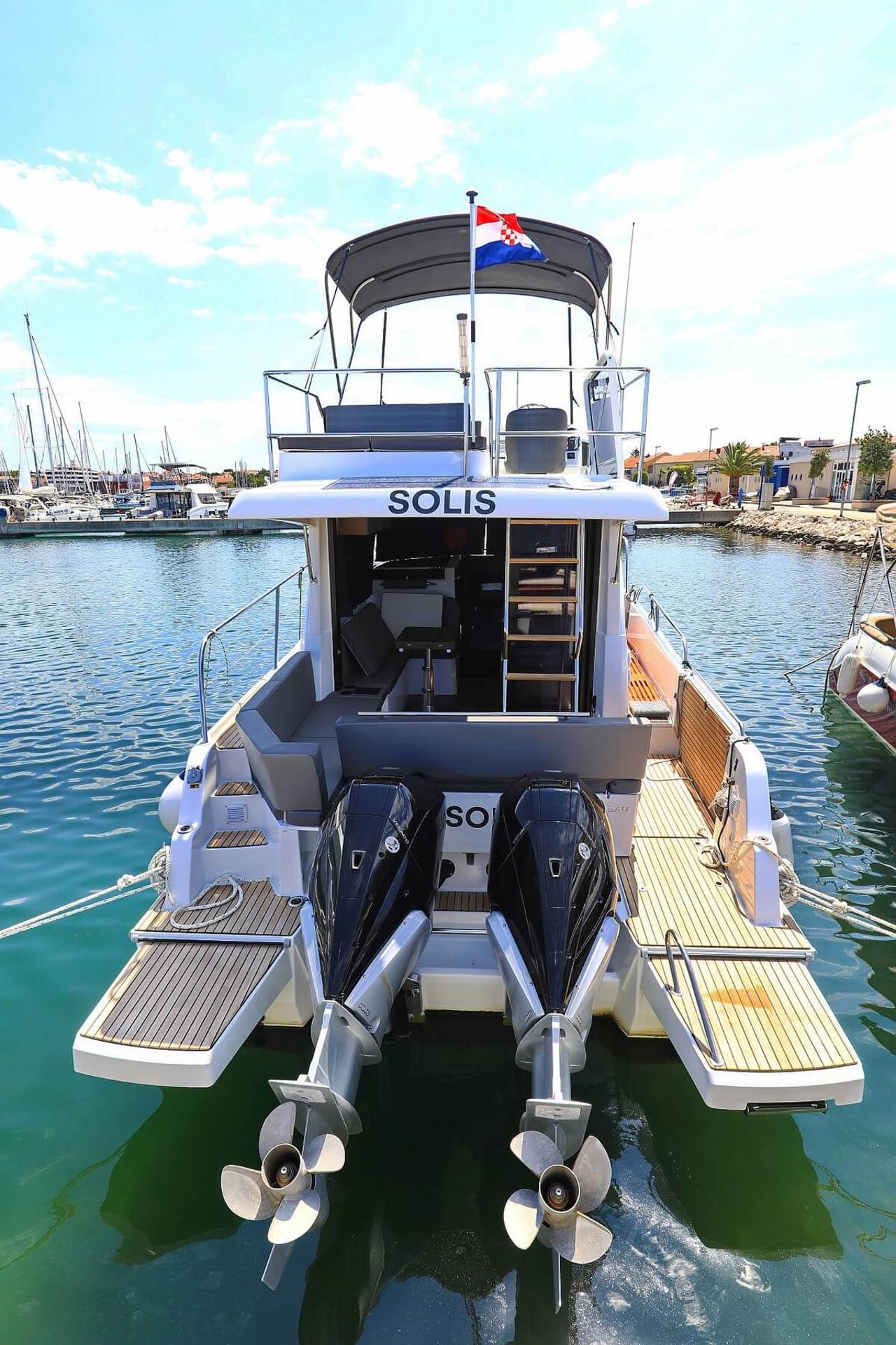 Najam Antares 11 Fly OB "Solis" u destinaciji Biograd na Moru | Nautilus - Slika 3