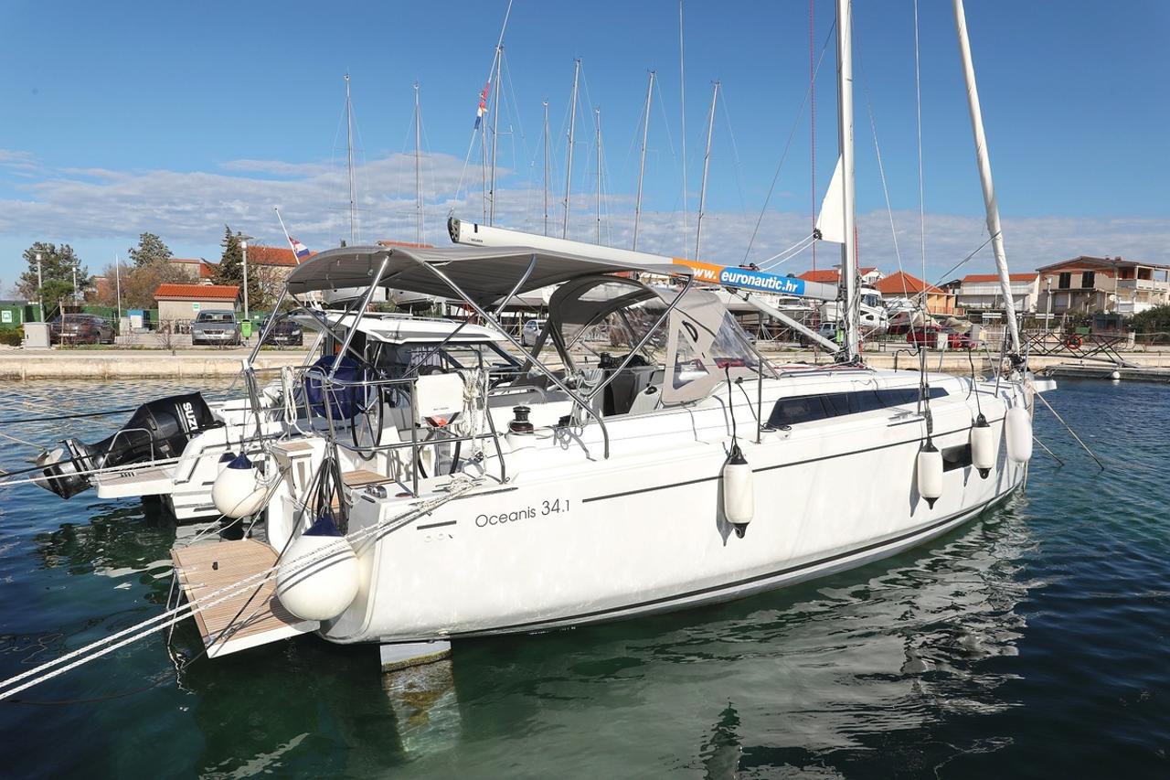 Charter Oceanis 34.1 - 3 cab. "Rooster" in Pirovac | Nautilus - Slika 3