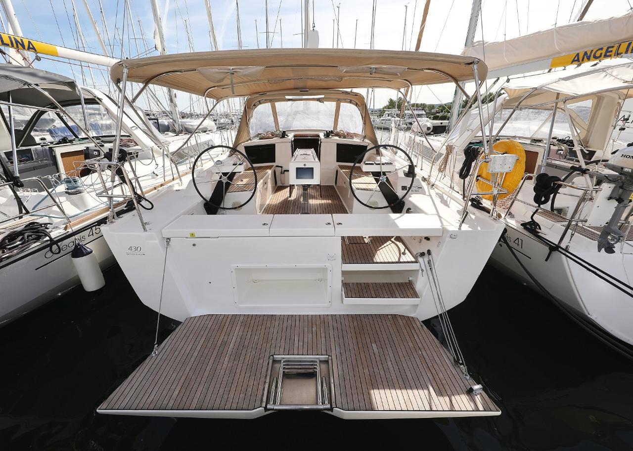 Noleggio Dufour 430 GL "Adriatic Office" a Trogir | Nautilus - Slika 3