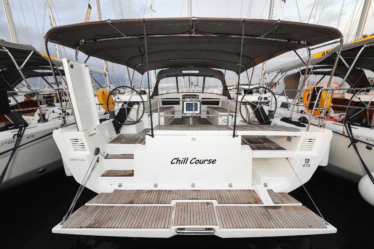 Noleggio Dufour 470 - 5 cab. "Chill Course" a Trogir | Nautilus - Slika 3