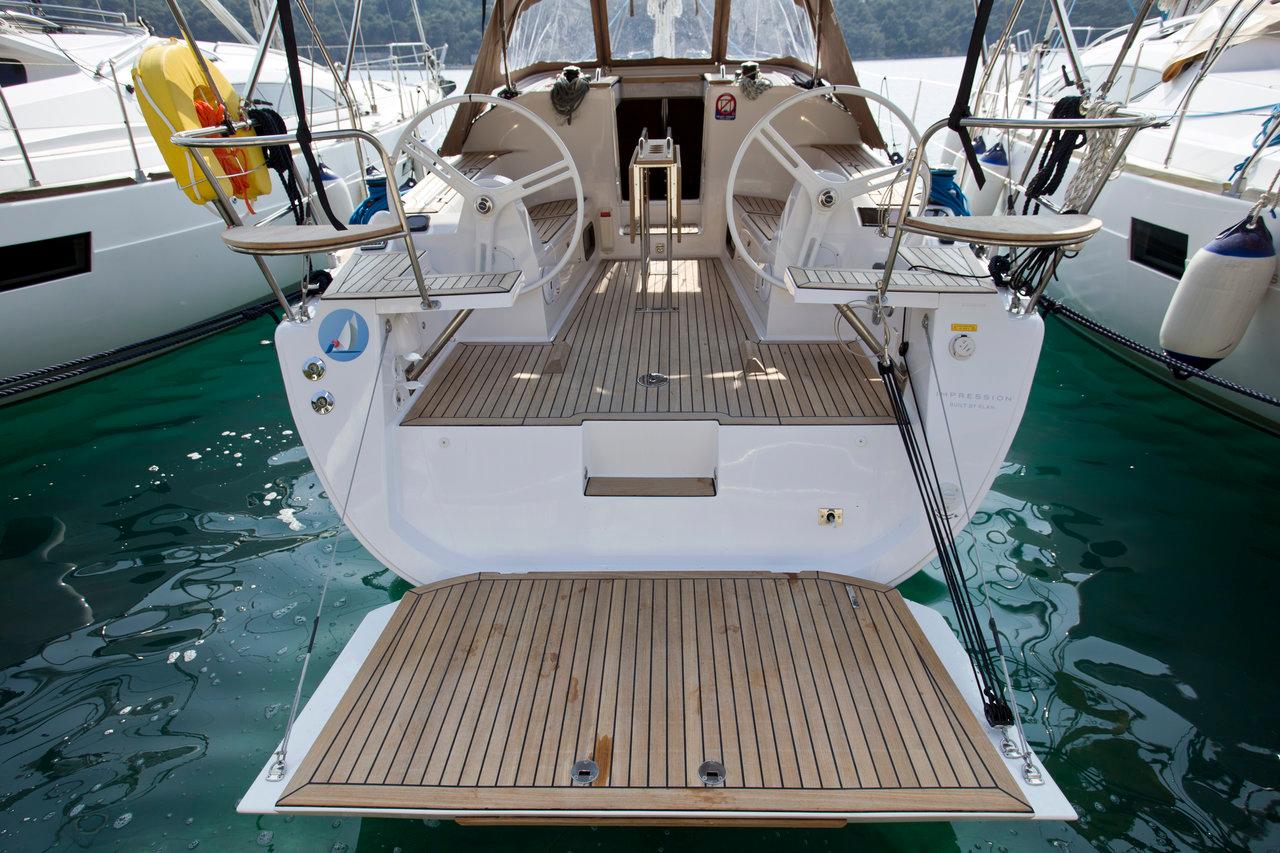 Noleggio Elan Impression 35 "Essi" a Mali Lošinj | Nautilus - Slika 3