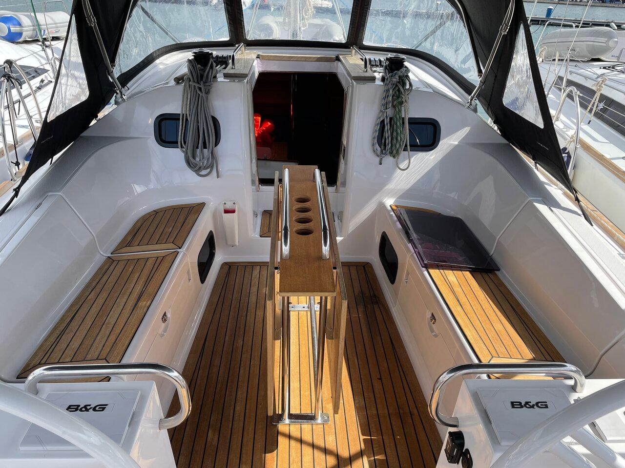 Noleggio Elan Impression 40.1 "Blu" a Pula | Nautilus - Slika 4