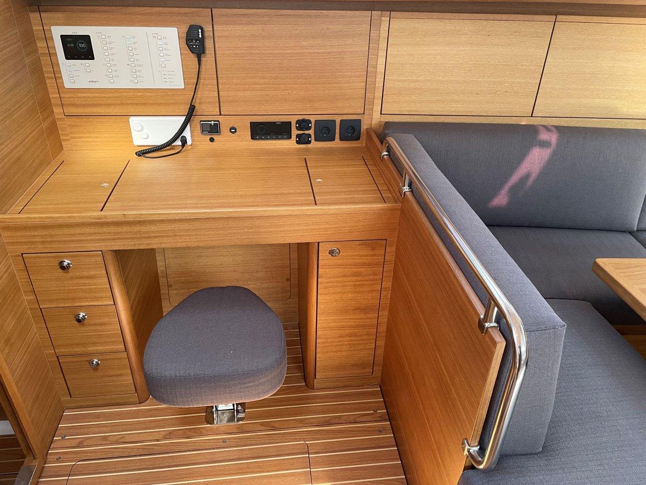 Charter Elan Impression 45.1 "Tattoo" in Pula | Nautilus - Slika 4