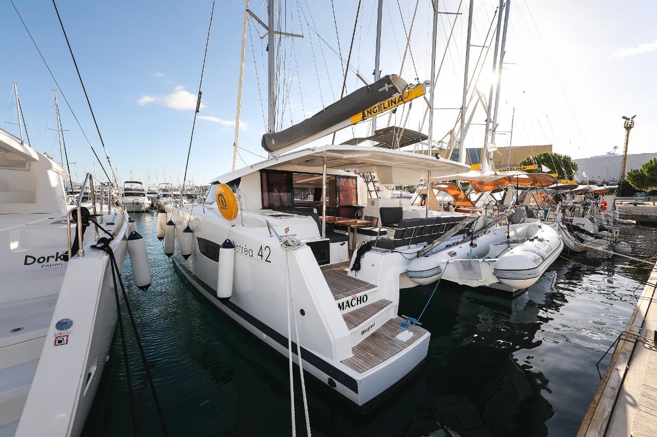 Charter Fountaine Pajot Astrea 42 Quatuor "Macho" in Trogir | Nautilus - Slika 4