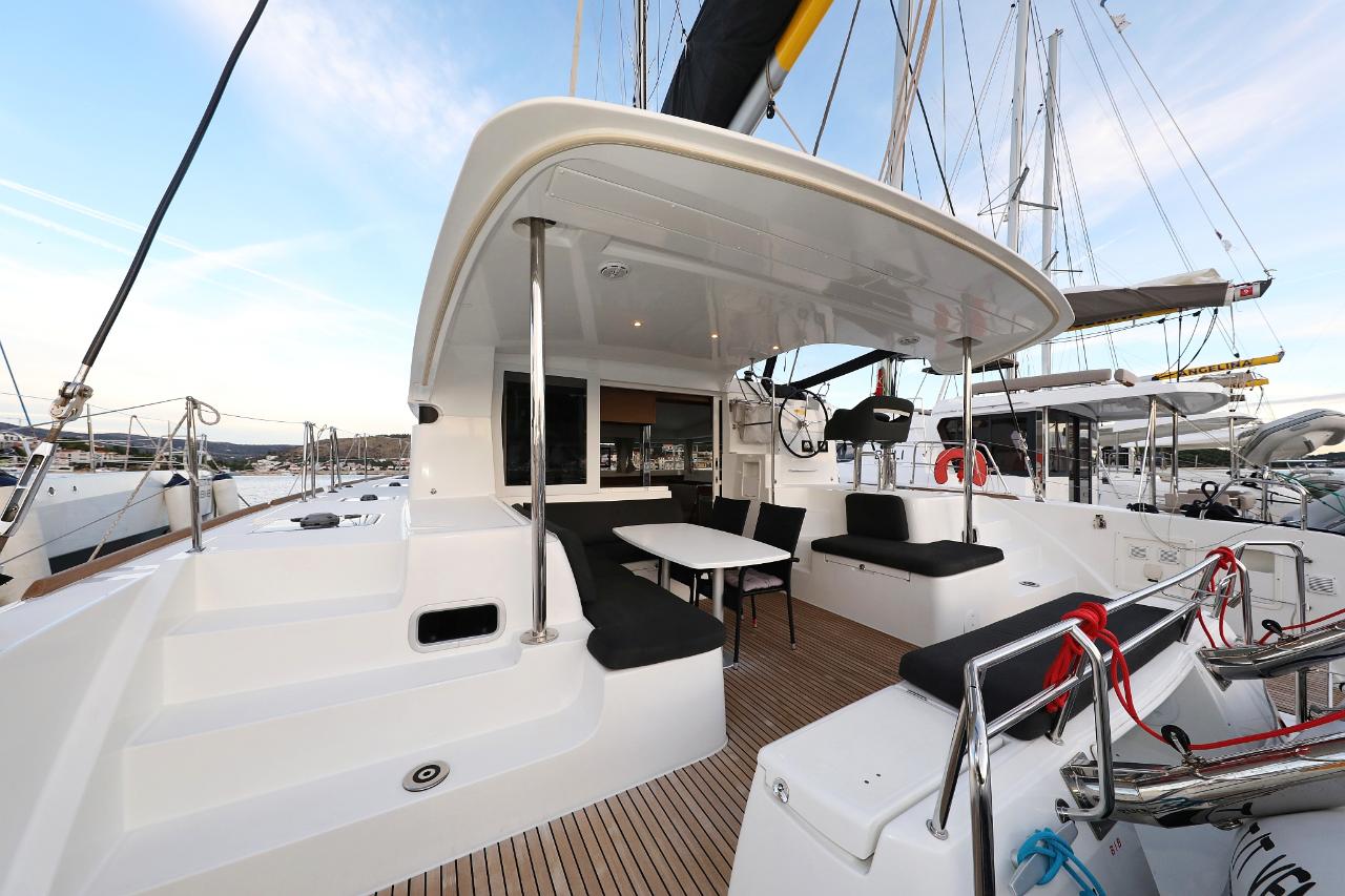 Najam Lagoon 40 - 4 + 2 cab "Venus" u destinaciji Biograd na Moru | Nautilus - Slika 3