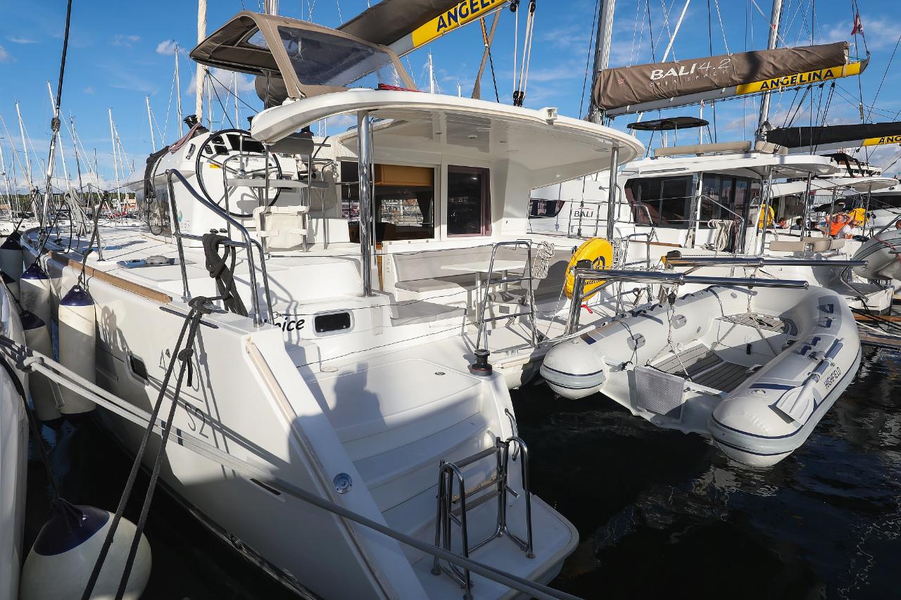 Najam Lagoon 400 S2 - 4 + 2 cab. "First Choice" u destinaciji Biograd na Moru | Nautilus - Slika 3