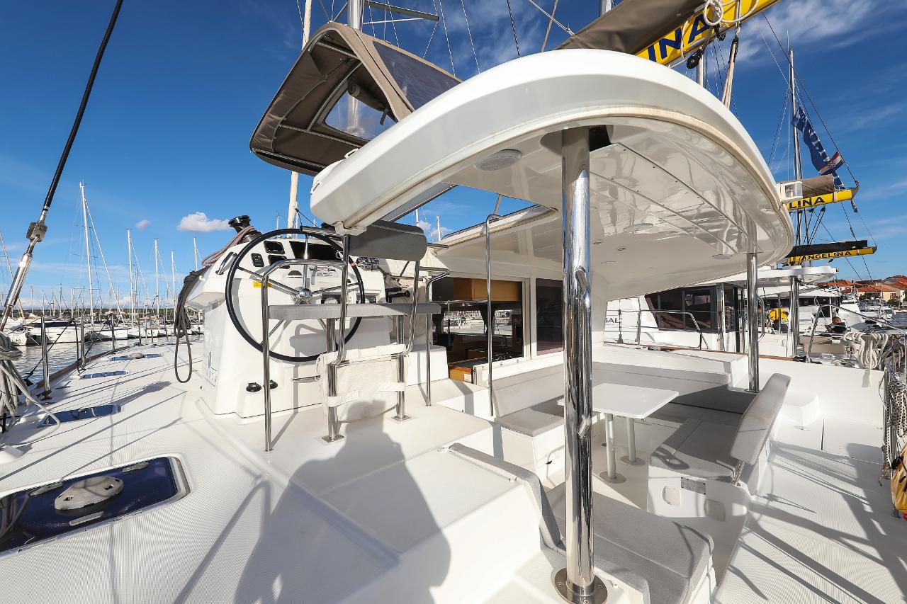 Najam Lagoon 400 S2 - 4 + 2 cab. "First Choice" u destinaciji Biograd na Moru | Nautilus - Slika 4