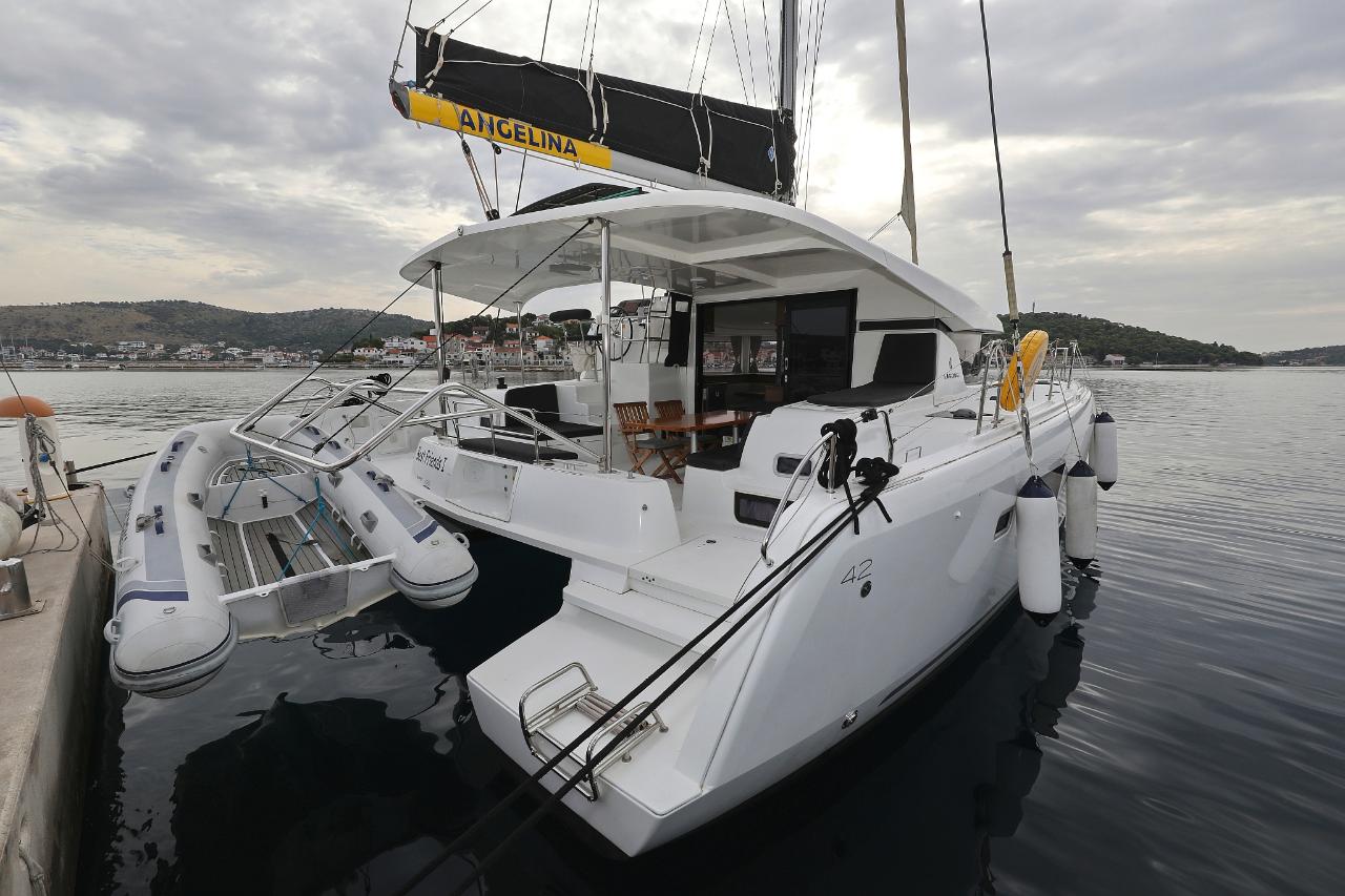 Najam Lagoon 42 - 4 + 2 cab. "Best Friends I" u destinaciji Rogoznica | Nautilus - Slika 4
