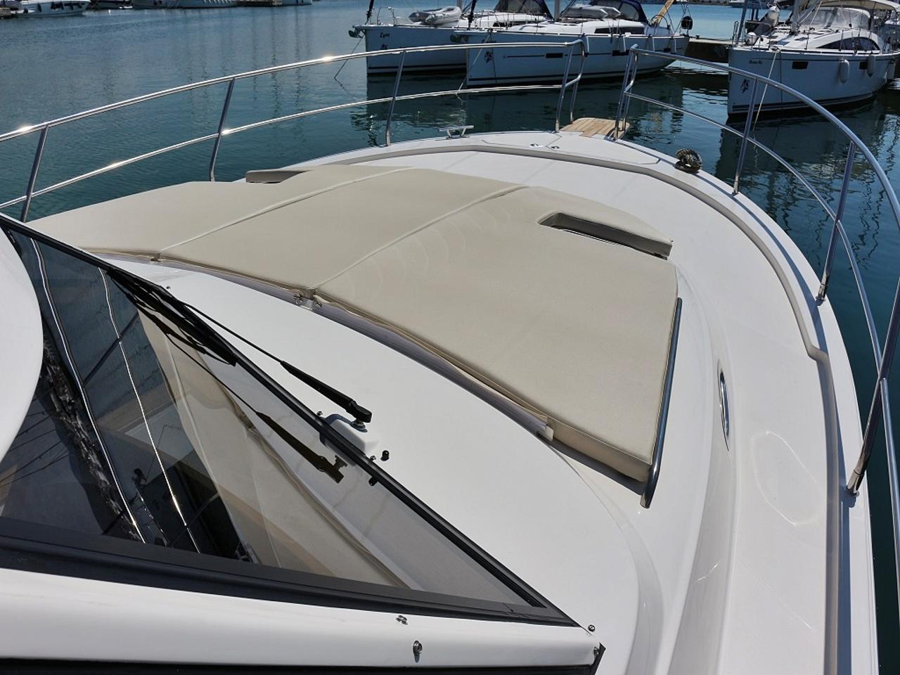 Najam Adriana 44 "Bianca" u destinaciji Sukošan | Nautilus - Slika 4