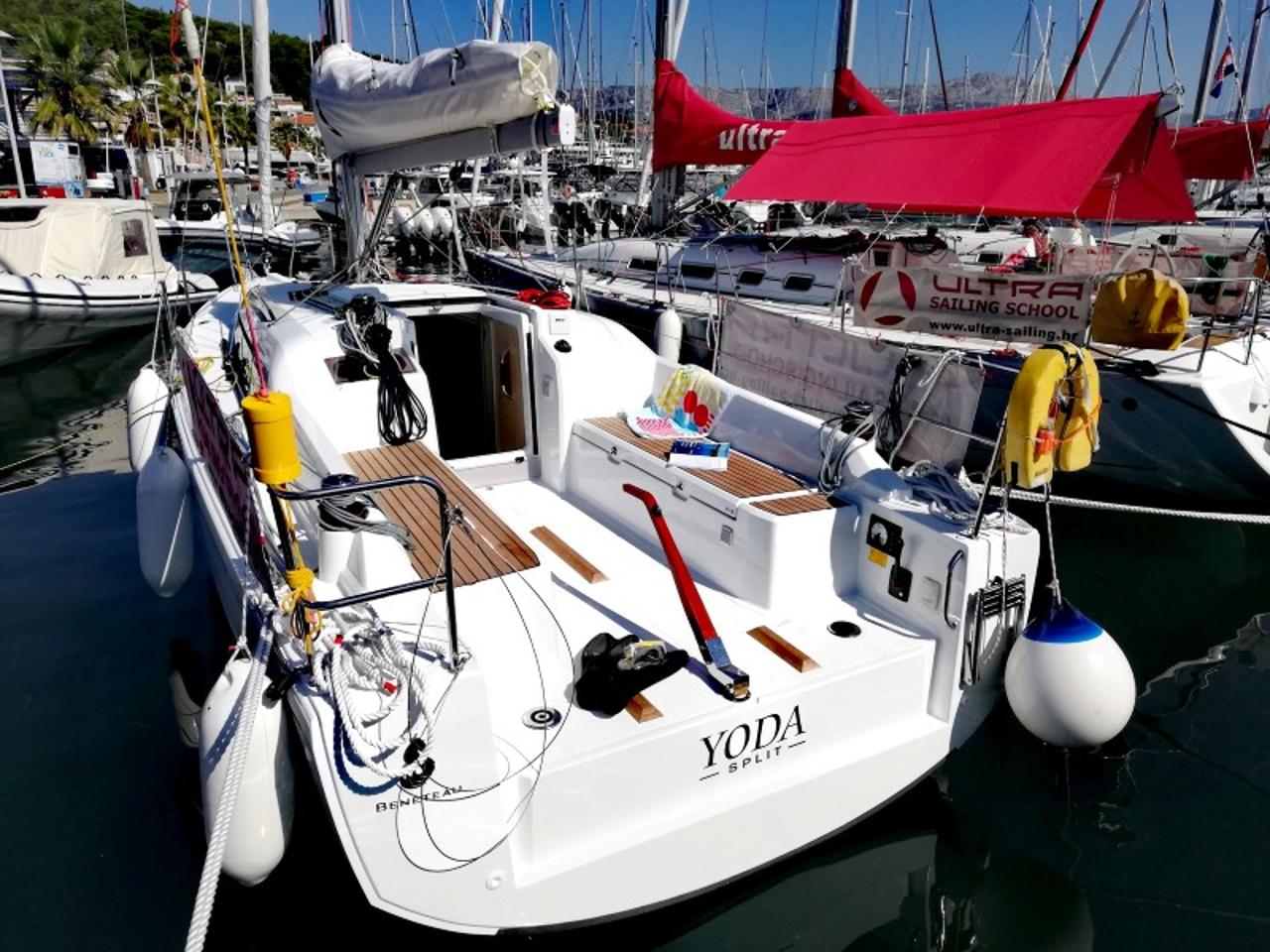 Charter Oceanis 30.1 "Yoda" in Medulin | Nautilus - Slika 3