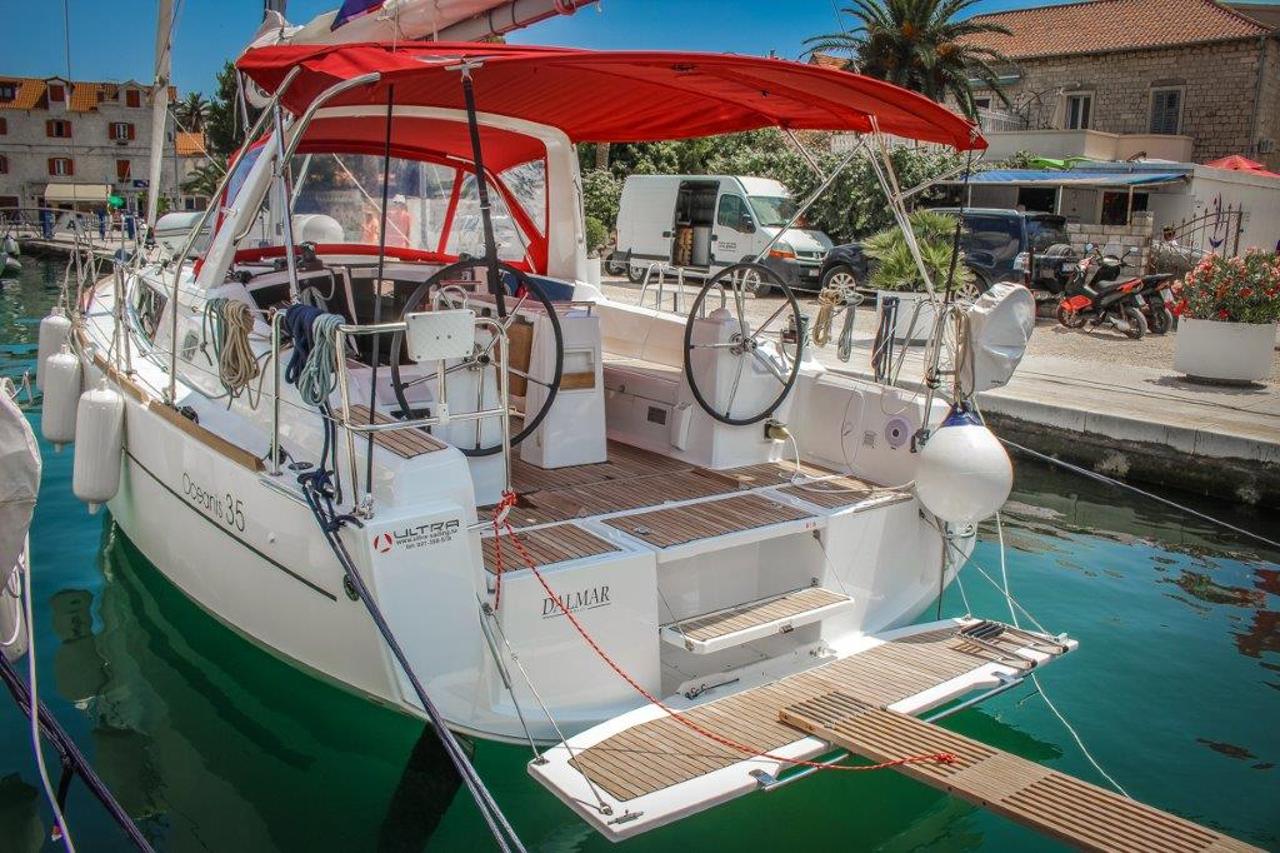 Najam Oceanis 35 "Dalmar" u destinaciji Medulin | Nautilus - Slika 3