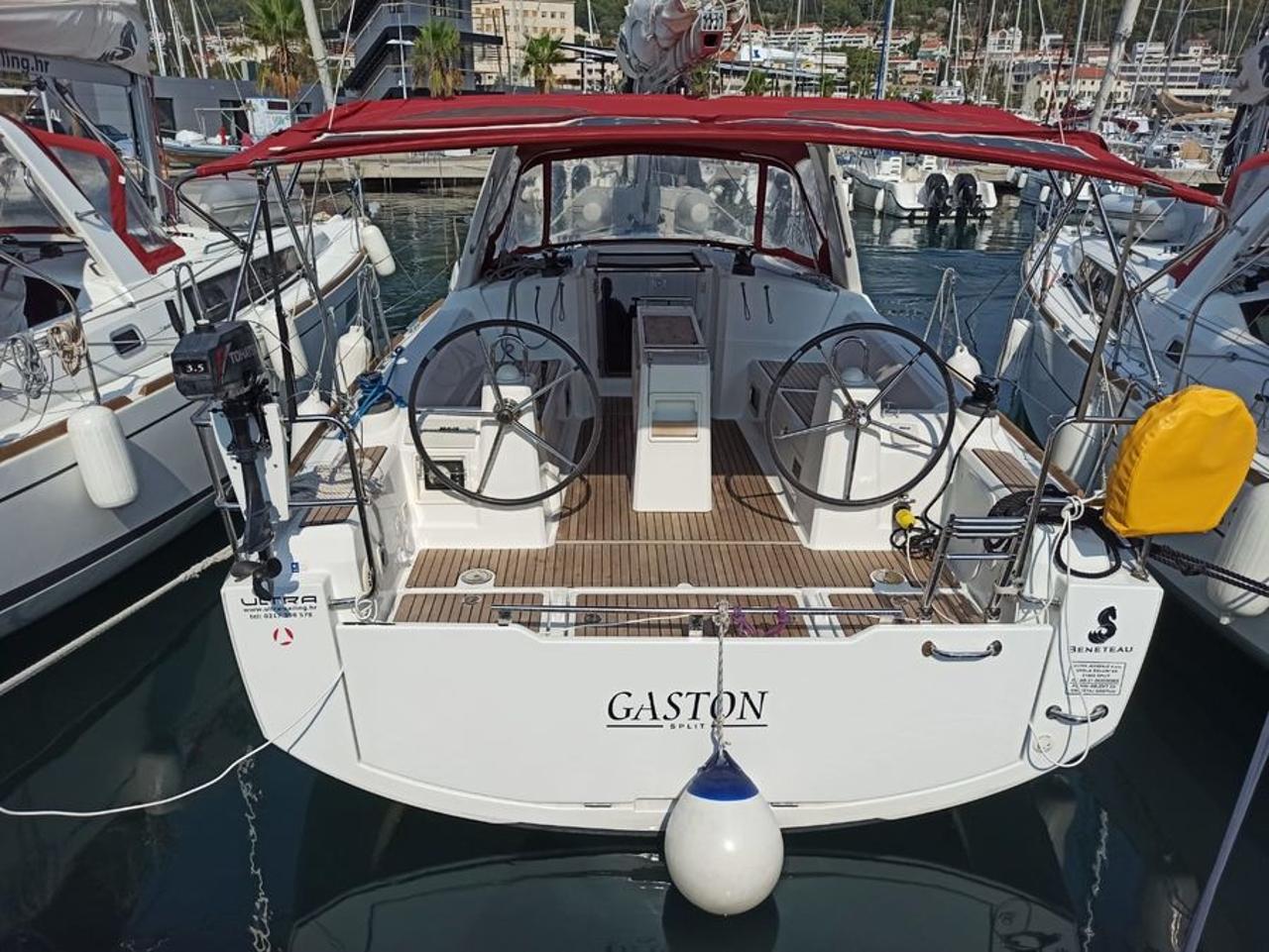 Charter Oceanis 35 "Gaston" in Split | Nautilus - Slika 4