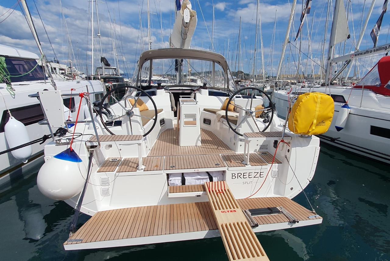 Noleggio Oceanis 37.1 "Breeze" a Split | Nautilus - Slika 3
