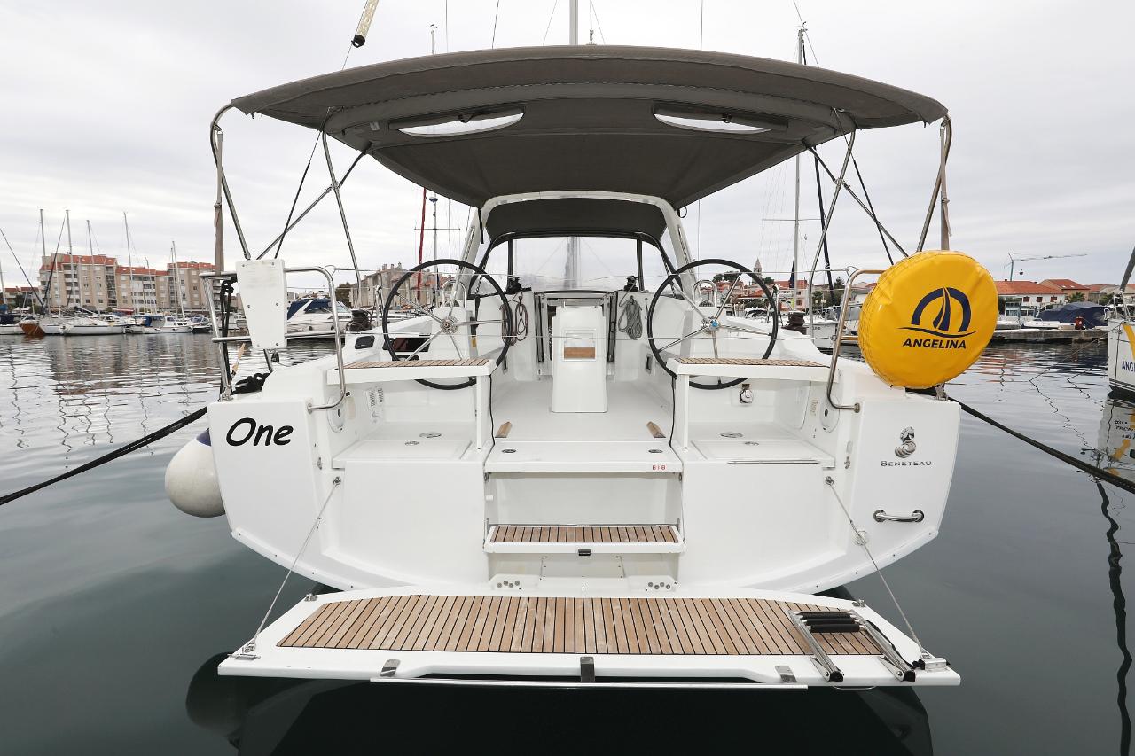 Noleggio Oceanis 38 - 3 cab. "One" a Biograd na Moru | Nautilus - Slika 3