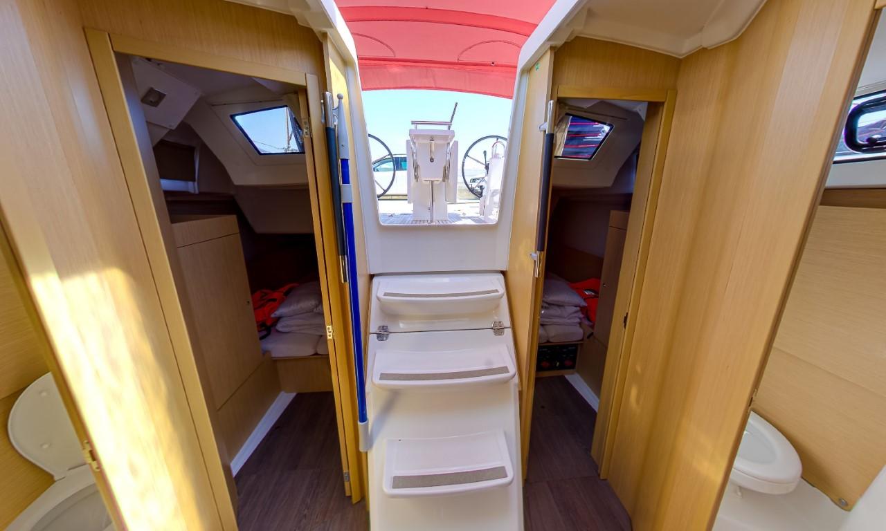Najam Oceanis 38.1 "Cvita" u destinaciji Split | Nautilus - Slika 4