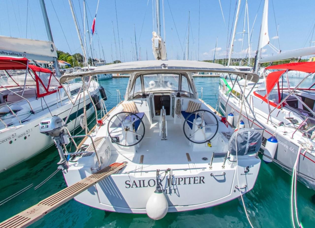Noleggio Oceanis 38.1 "Sailor Jupiter" a Medulin | Nautilus - Slika 4