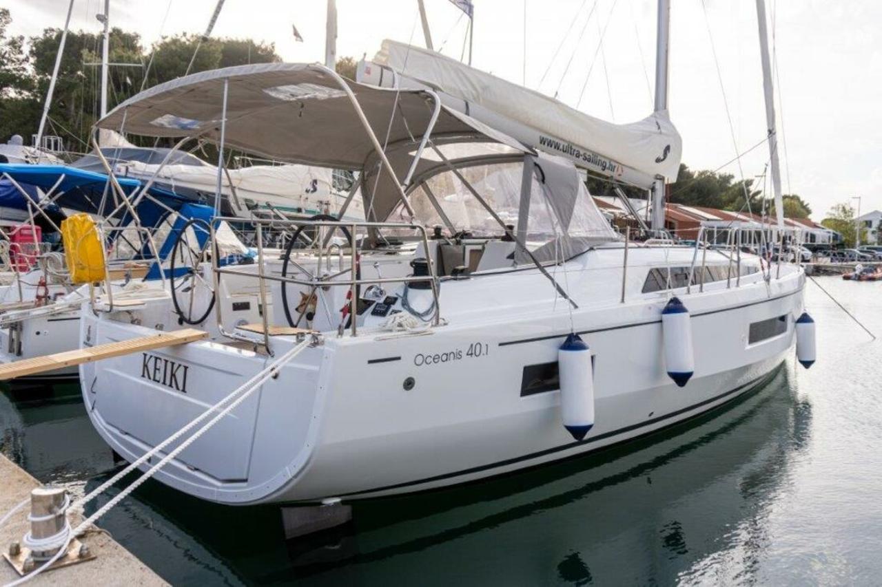Najam Oceanis 40.1 - 3 cab. "Keiki" u destinaciji Medulin | Nautilus - Slika 4