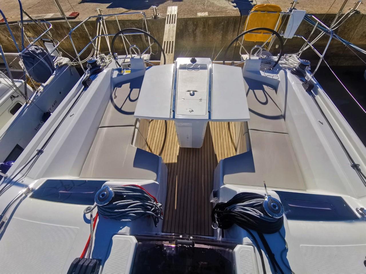 Najam Oceanis 40.1 "Starlight" u destinaciji Medulin | Nautilus - Slika 3