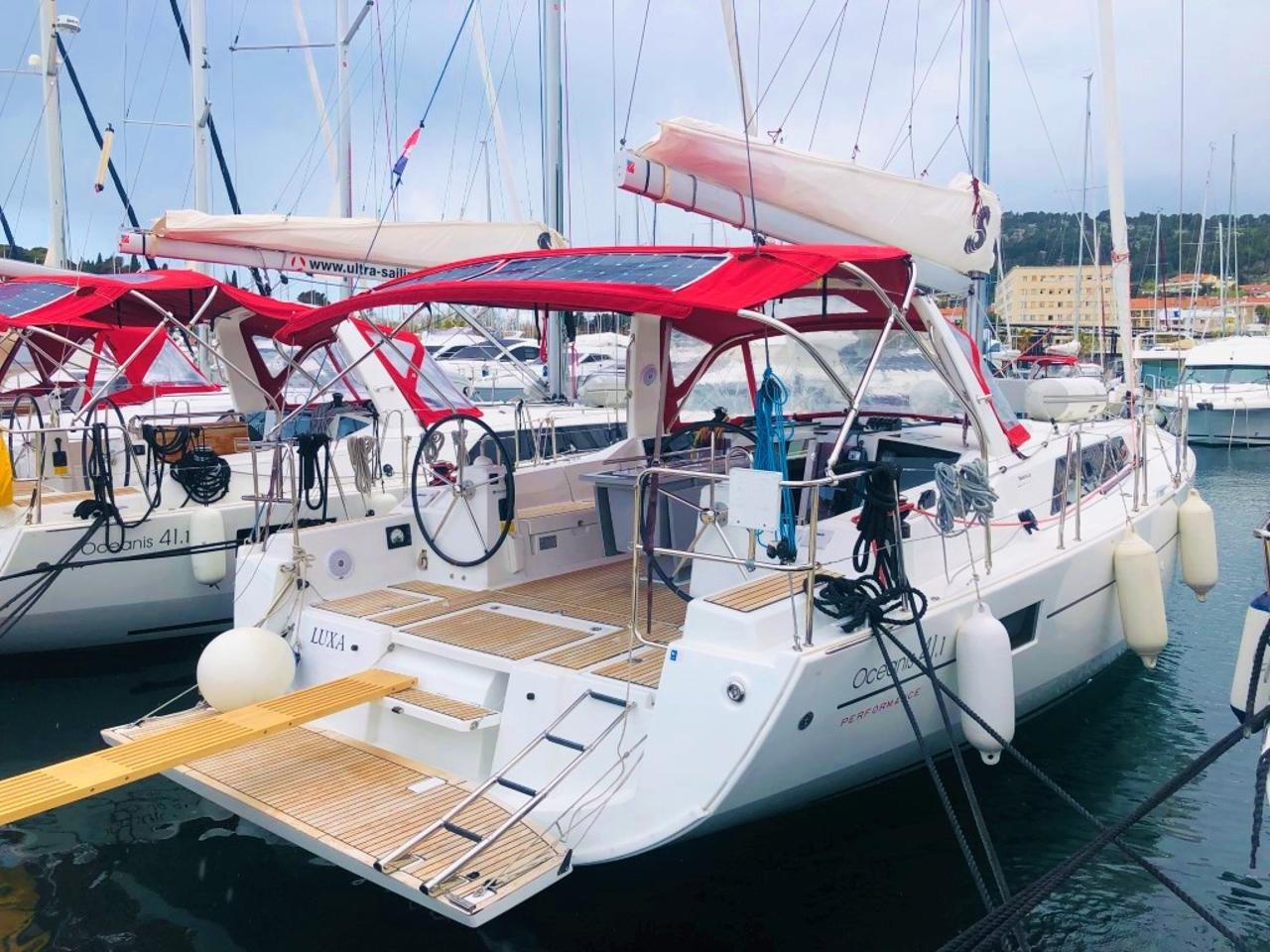 Najam Oceanis 41.1 "Luxa" u destinaciji Split | Nautilus - Slika 4
