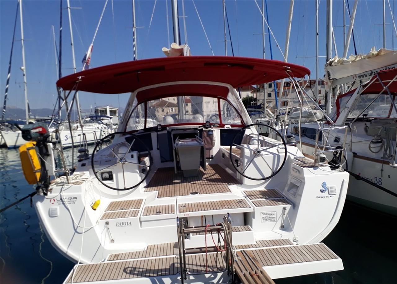 Najam Oceanis 45 - 4 cab. "Parija II" u destinaciji Split | Nautilus - Slika 3