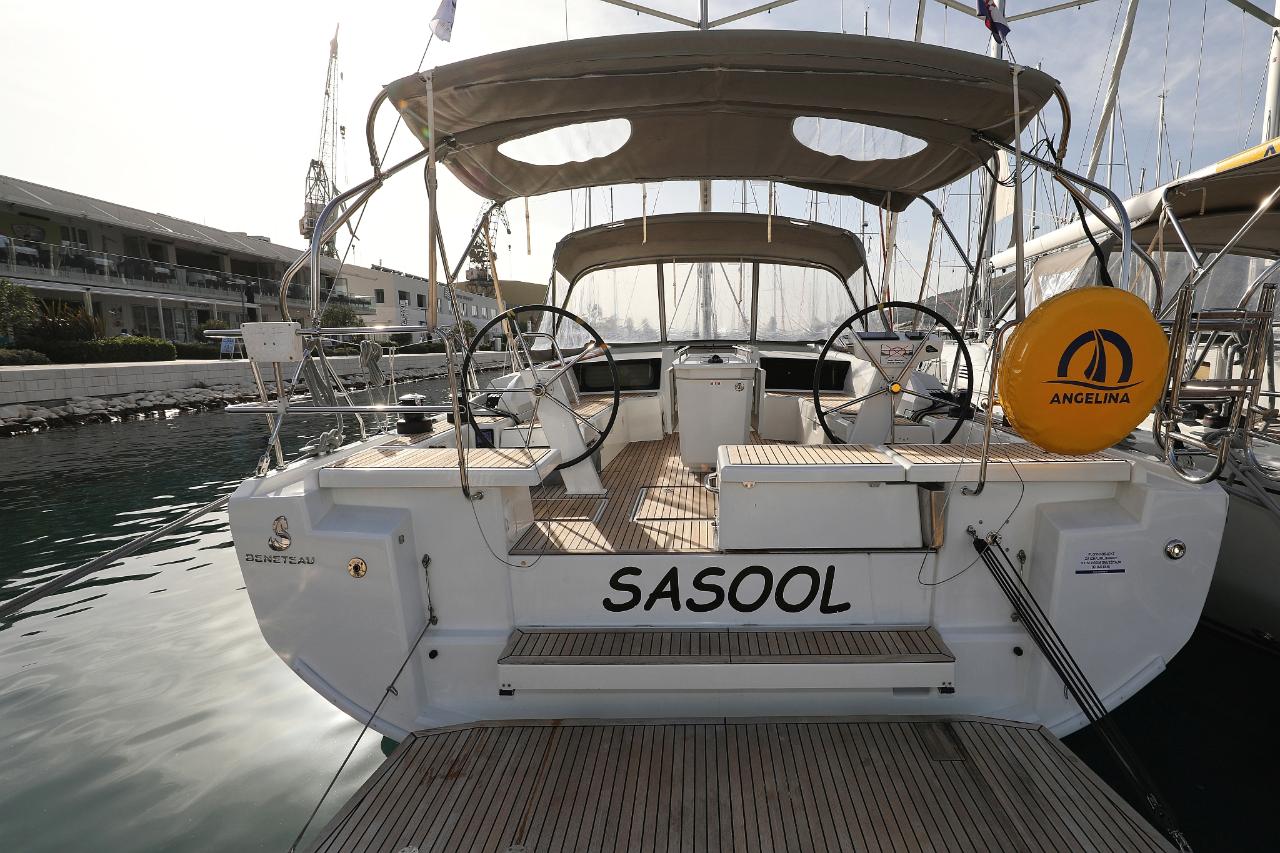 Najam Oceanis 46.1 - 4 cab. "Sasool" u destinaciji Trogir | Nautilus - Slika 4