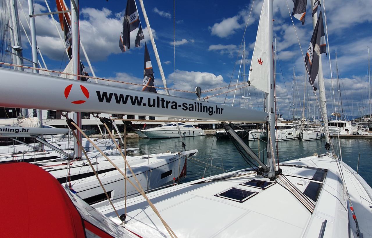 Najam Oceanis 46.1 "Ivy" u destinaciji Split | Nautilus - Slika 3