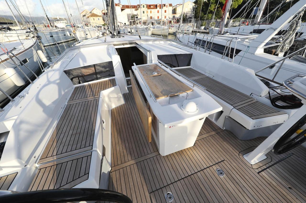 Najam Oceanis 46.1 "Summer Spirit" u destinaciji Medulin | Nautilus - Slika 4