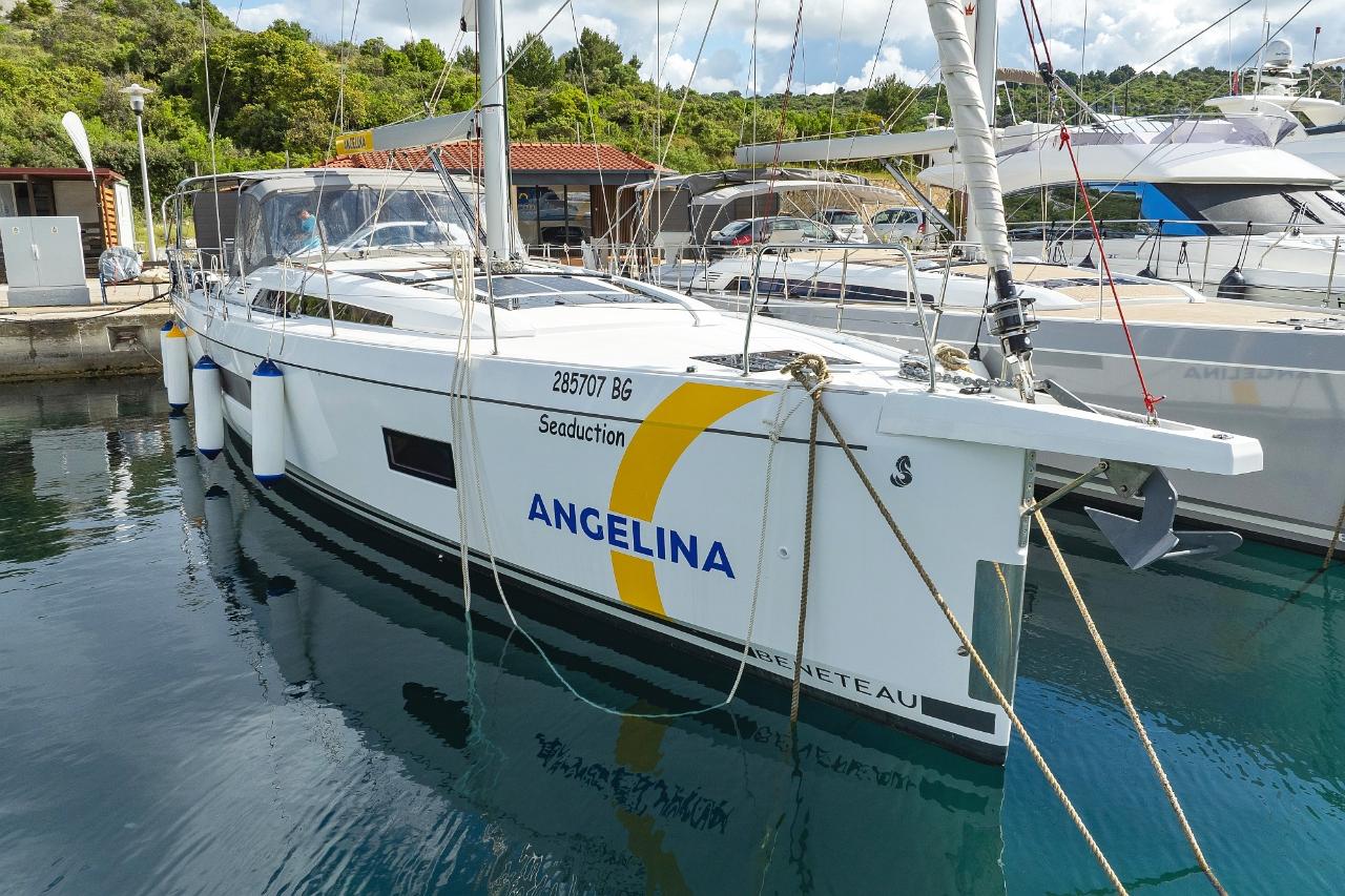 Najam Oceanis 51.1 - 5 + 1 cab. "Seaduction" u destinaciji Trogir | Nautilus - Slika 4