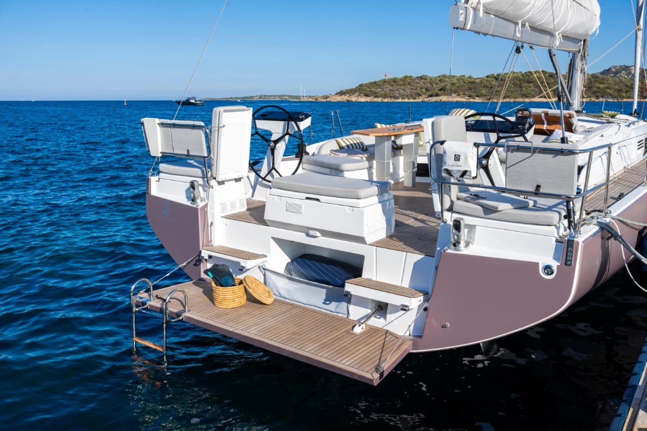 Najam Oceanis 52 - 3 cab. "Tinčika" u destinaciji Split | Nautilus - Slika 3