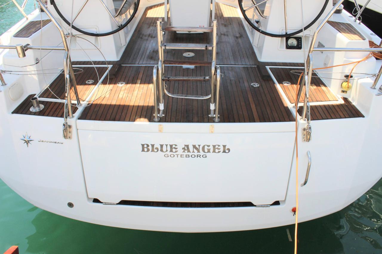 Charter Jeanneau 54 - 6 cab. "Blue Angel" in Split | Nautilus - Slika 3