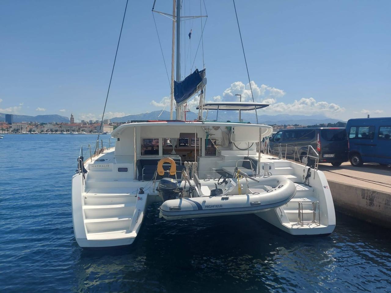 Charter Lagoon 450 S - 4 + 2 cab. "Nathalie" in Split | Nautilus - Slika 3