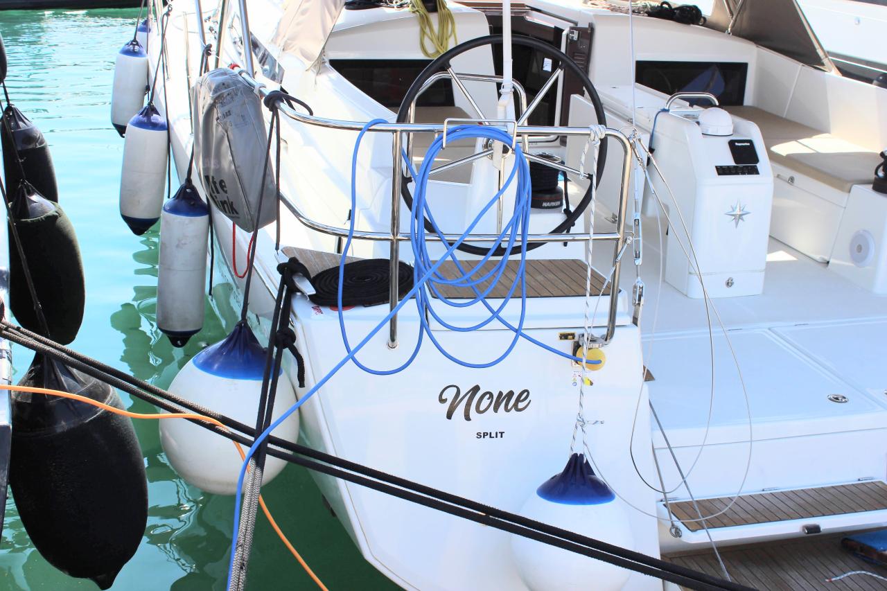 Charter Sun Odyssey 490 - 4 + 1 cab. "None" in Split | Nautilus - Slika 4