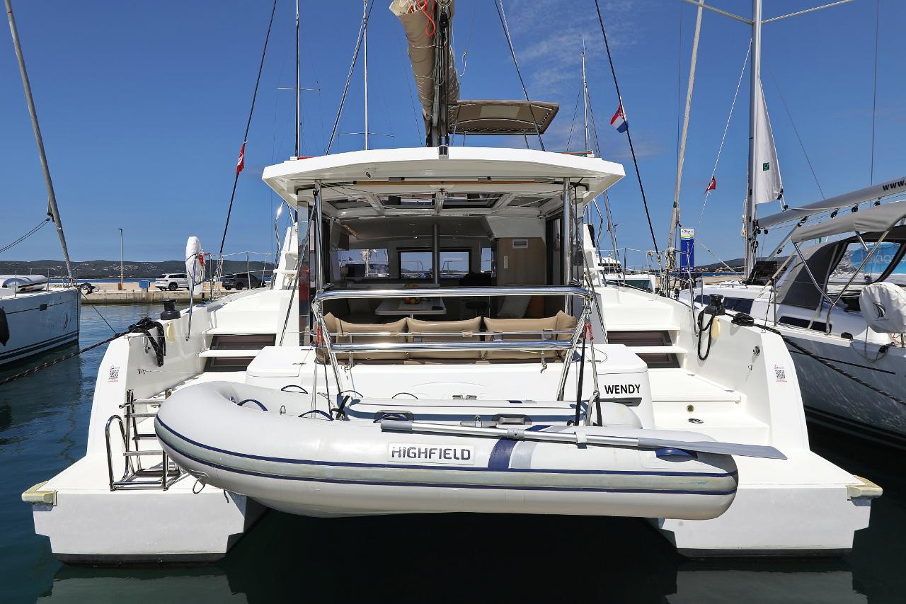 Charter Bali 4.1 - 4 + 1 cab. "Wendy" in Biograd na Moru | Nautilus - Slika 3