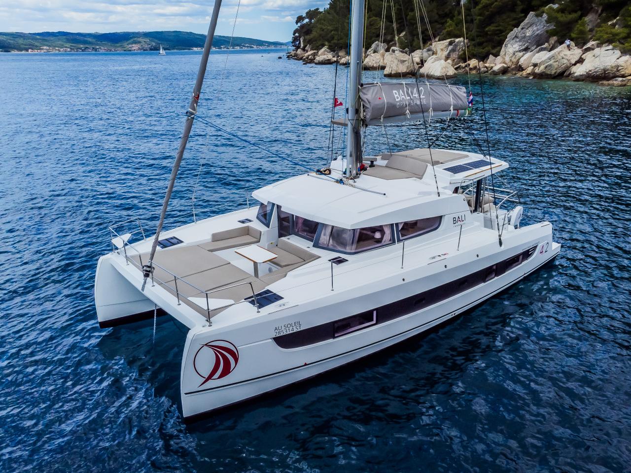 Charter Bali 4.2 - 4 + 1 cab. "Au Soleil" in Kaštela | Nautilus - Slika 4