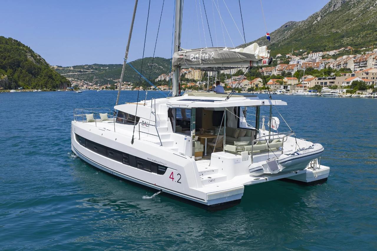 Charter Bali 4.2 - 4 + 1 cab. "Chèrie" in Dubrovnik | Nautilus - Slika 4