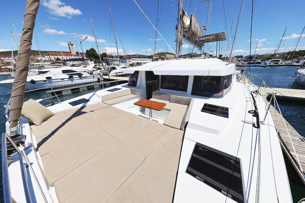 Charter Bali 4.4 - 4 + 1 cab. "Algol" in Šibenik | Nautilus - Slika 4