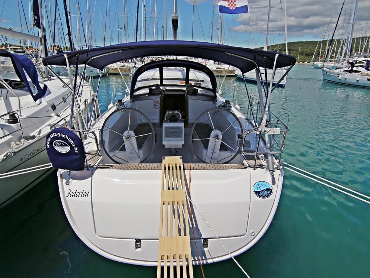 Najam Bavaria Cruiser 41 - 3 cab. "Federica" u destinaciji Sukošan | Nautilus - Slika 4