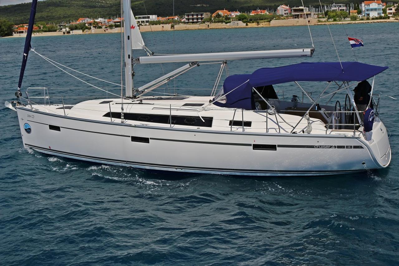 Charter Bavaria Cruiser 41 - 3 cab. "Patrizia" in Sukošan | Nautilus - Slika 3