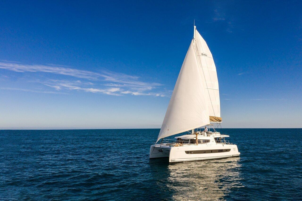 Charter Bali 4.6 - 5 + 2 cab. "Azuréa" in Kaštela | Nautilus - Slika 3