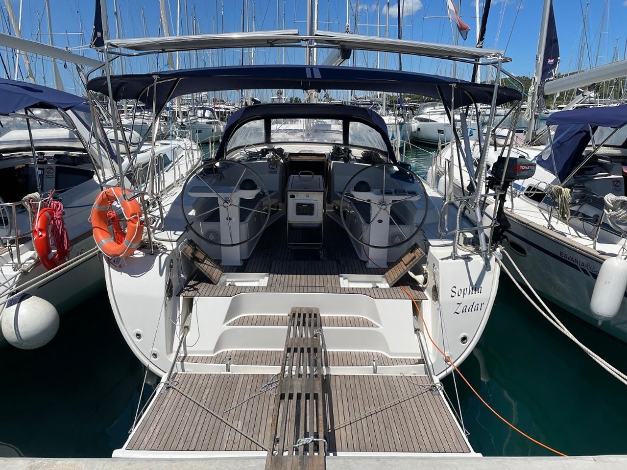 Najam Bavaria Cruiser 45 - 4 cab. "Sophia" u destinaciji Sukošan | Nautilus - Slika 3