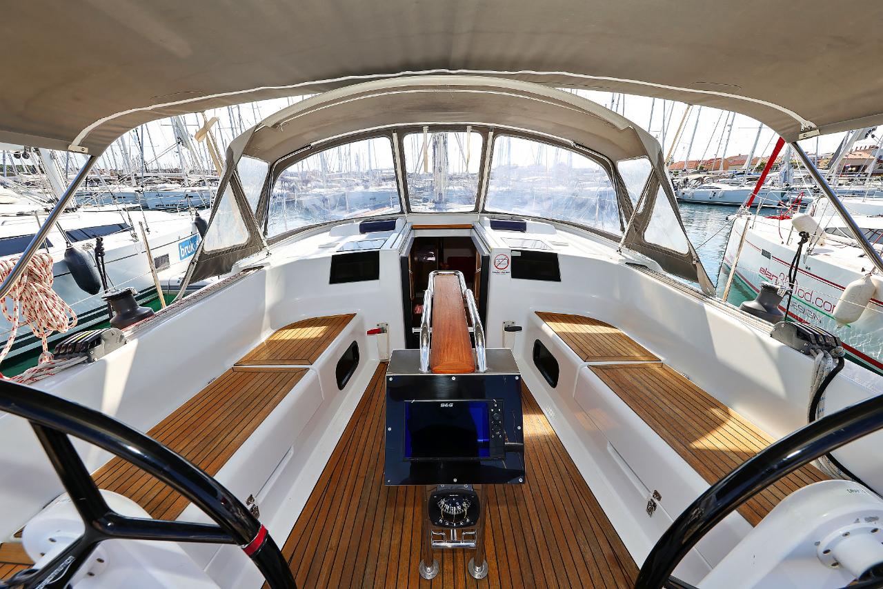 Charter Hanse 415 "Pretty Woman" in Biograd na Moru | Nautilus - Slika 4