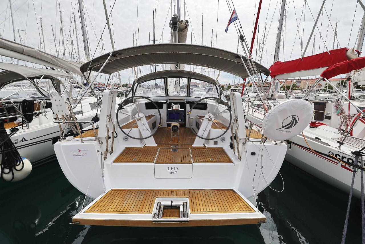 Charter Hanse 418 - 3 cab. "Leia" in Biograd na Moru | Nautilus - Slika 3