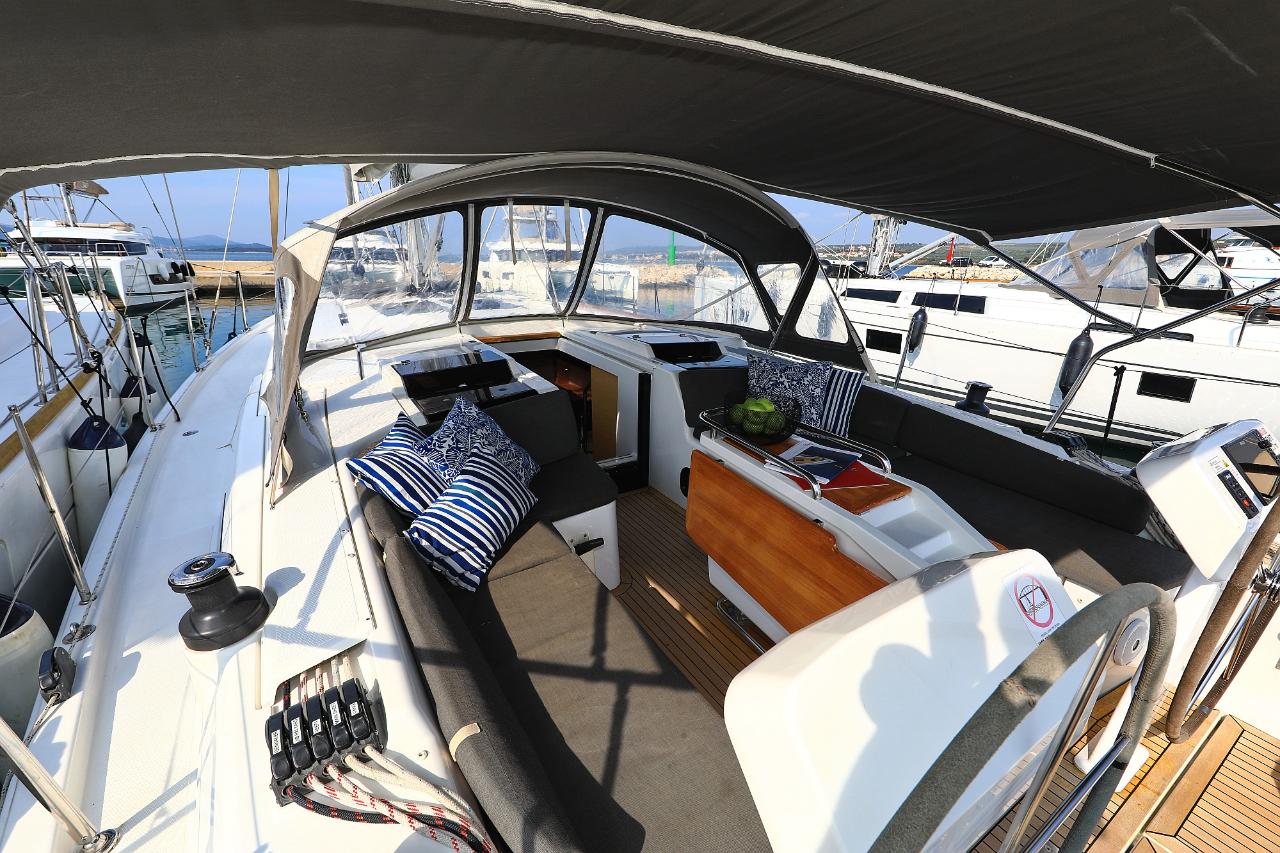 Charter Hanse 458 - 3 cab. "Terna" in Biograd na Moru | Nautilus - Slika 4