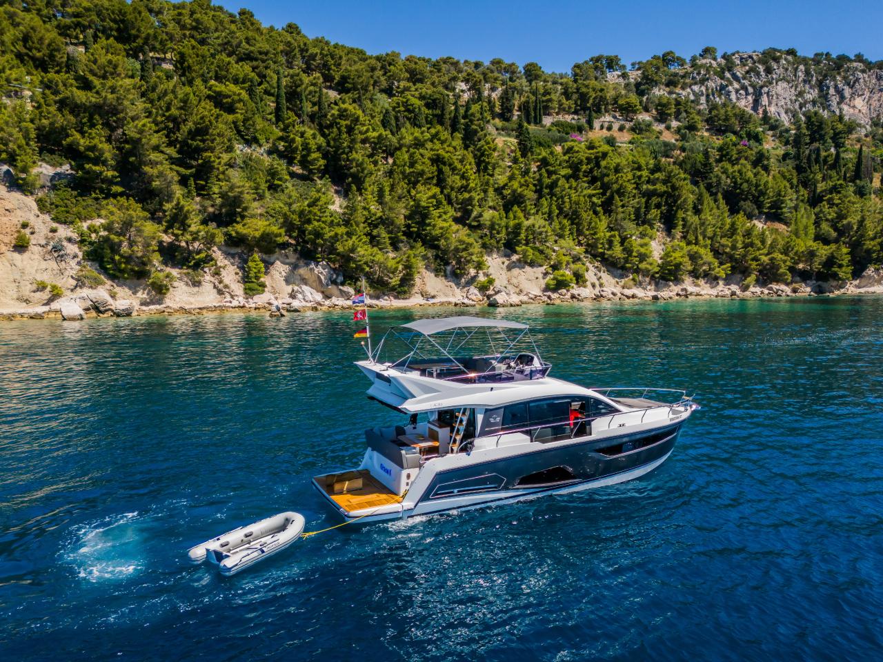 Charter Sealine F430 "Grace II" in Kaštela | Nautilus - Slika 3