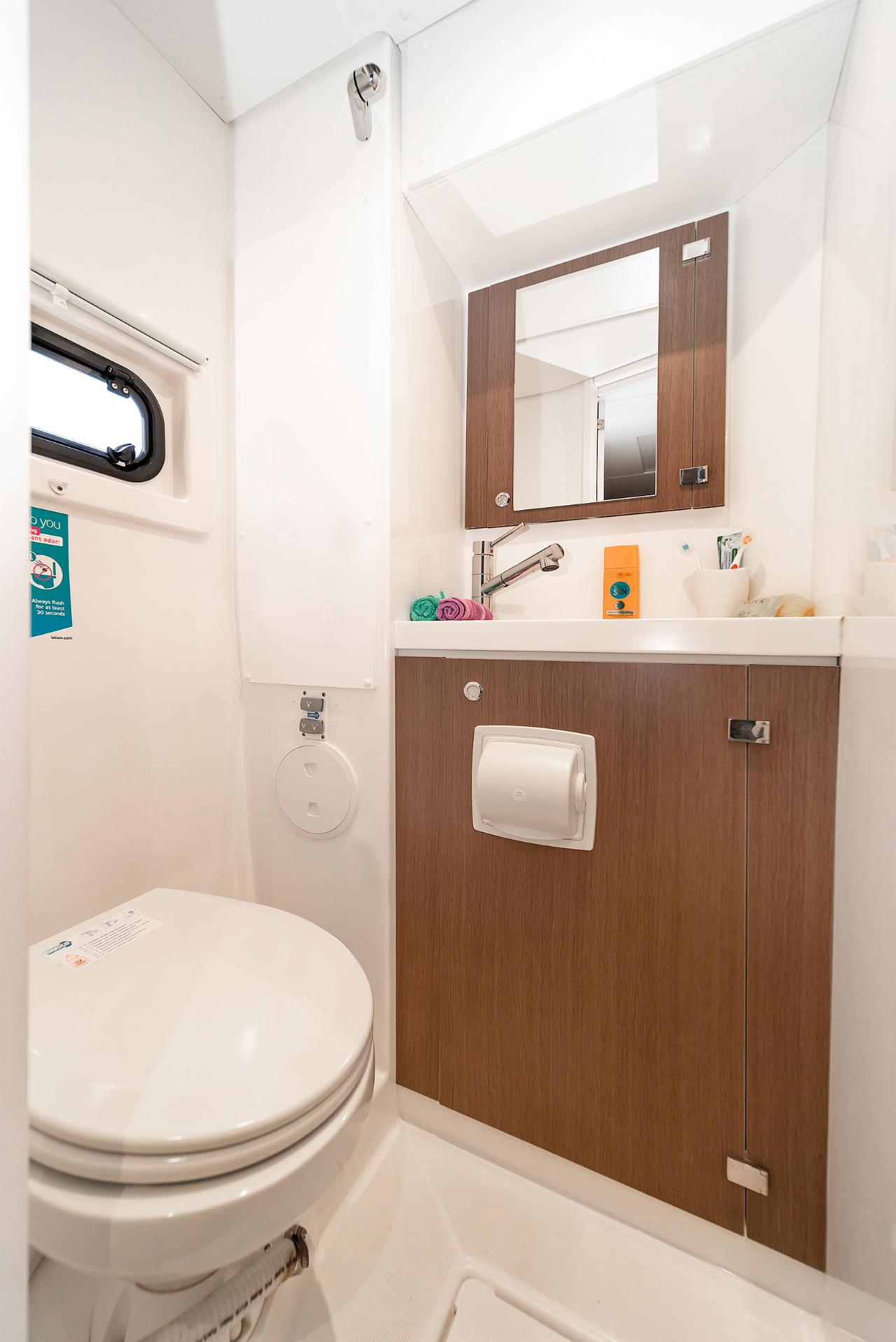 Najam Bali 4.8 - 6 cab. "About Time" u destinaciji Alimos | Nautilus - Slika 4