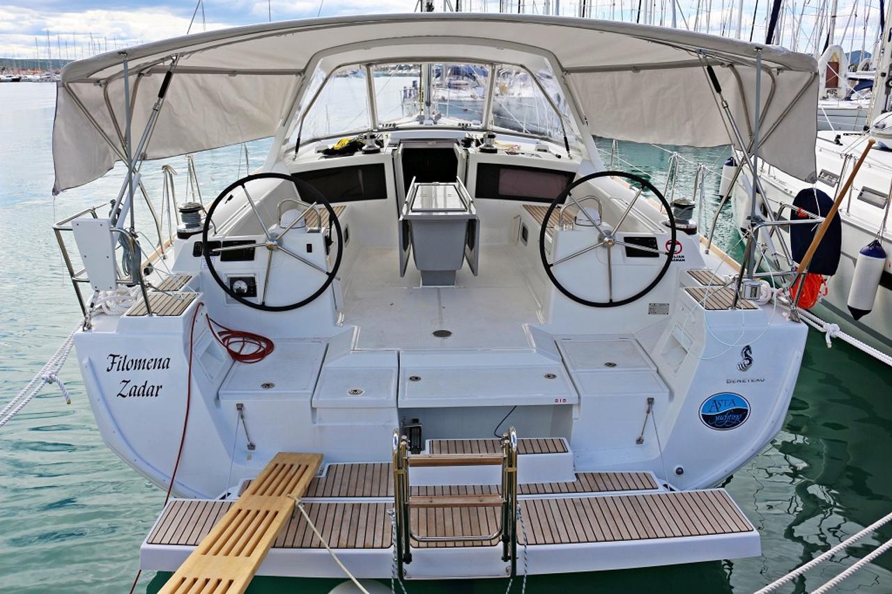 Najam Oceanis 48 - 5 cab. "Filomena" u destinaciji Sukošan | Nautilus - Slika 3