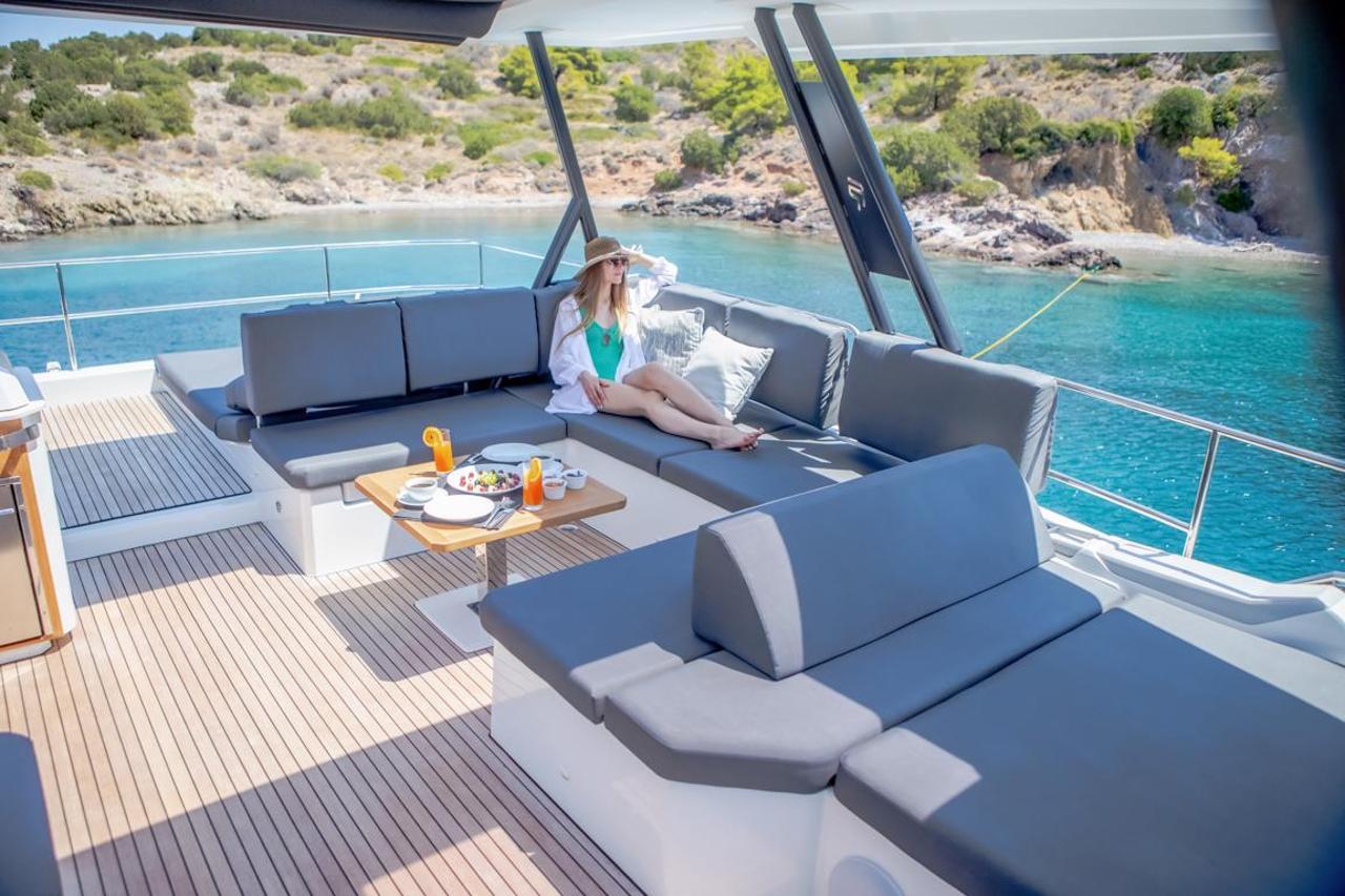 Najam Fountaine Pajot Power 67 "D2" u destinaciji Alimos | Nautilus - Slika 3