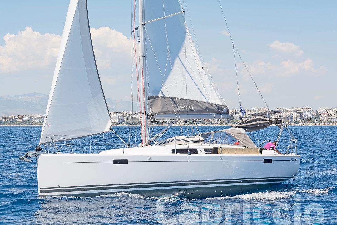Najam Hanse 385 "Capriccio" u destinaciji Lavreotiki Municipal Unit | Nautilus
