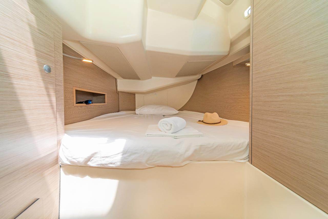 Najam Hanse 458 "Eclipse" u destinaciji Lavreotiki Municipal Unit | Nautilus - Slika 3