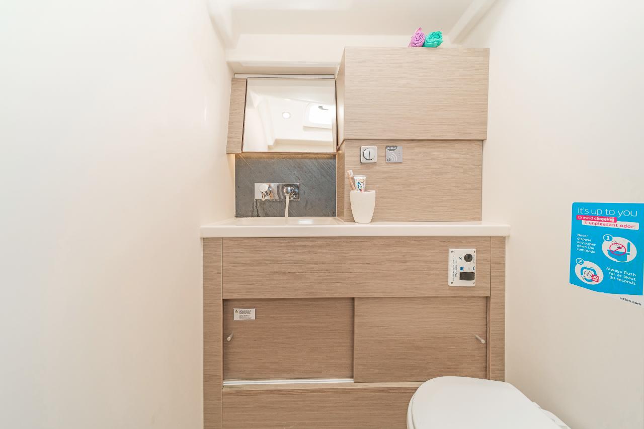 Najam Hanse 458 "Eclipse" u destinaciji Lavreotiki Municipal Unit | Nautilus - Slika 4